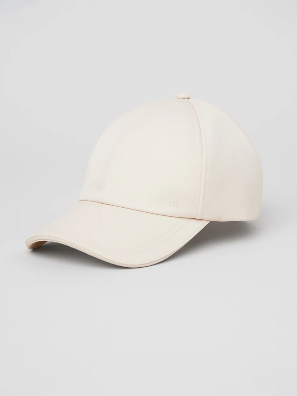 Alo Yoga Satin Off Duty Cap in Creme